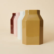 Charger l'image dans la galerie, Le vase octogonal