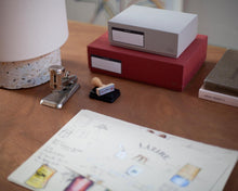 Charger l'image dans la galerie, La boîte d'archive