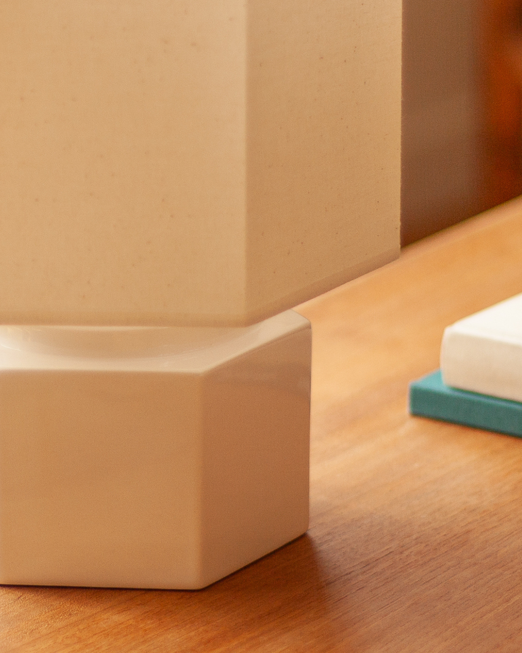 lampe hexagonale seule